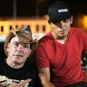 FarmtruckandAZN 